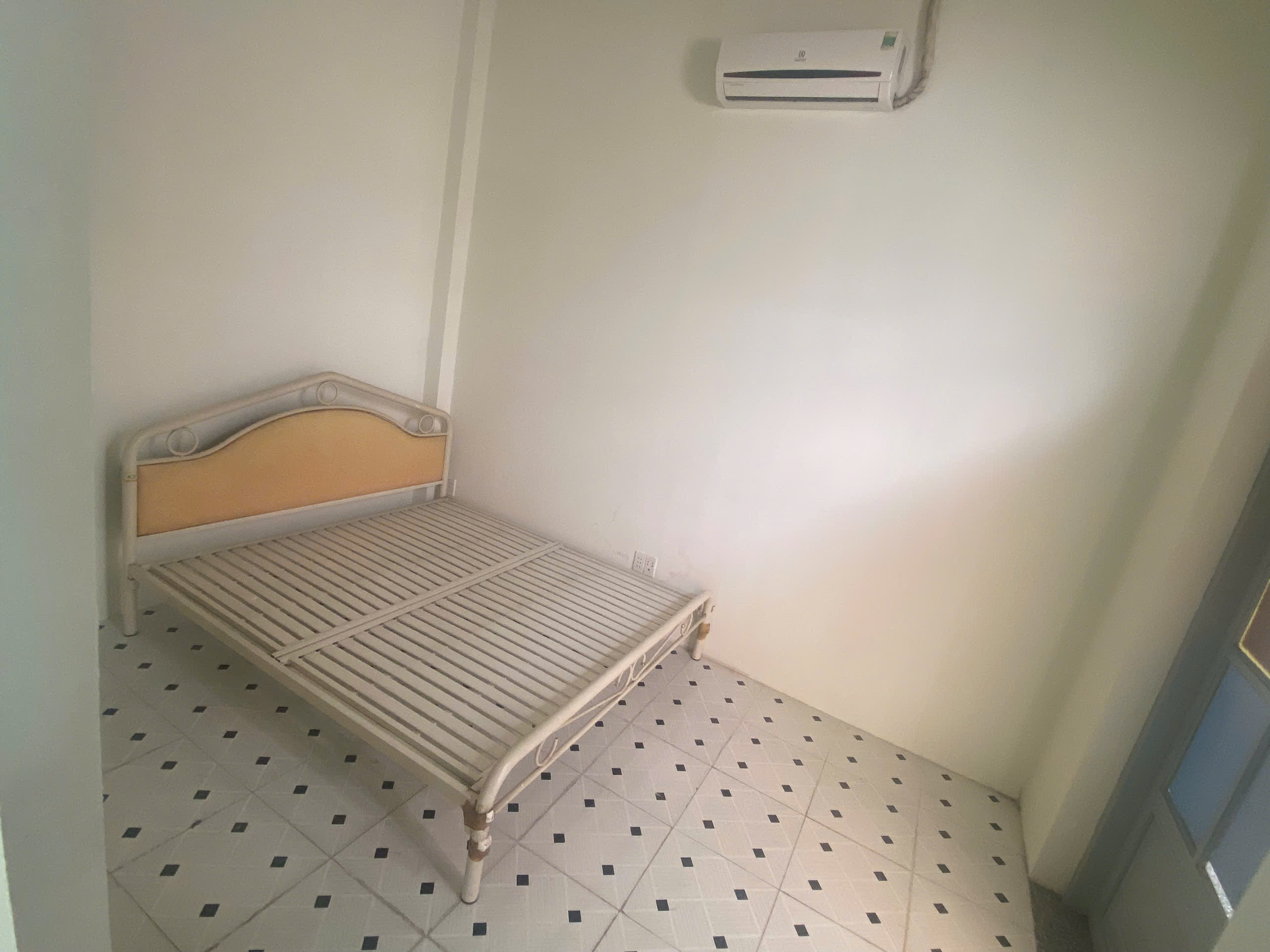 *BANCOL RIÊNG CỬA SỔ TO 1PN tại 142/ Nguyễn Thị Thập Q7 - 6